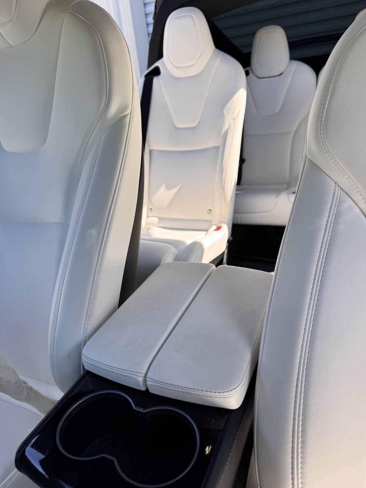 White rear seats